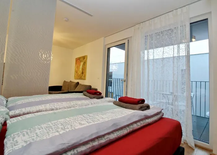 Balcony/pool/free Parking Garage Viena